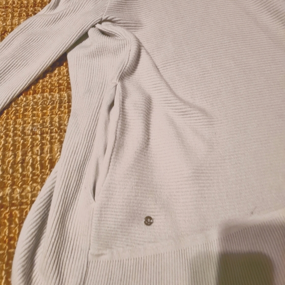 LULULEMON Sundown cardigan wrap ice blue size 6 - Picture 5 of 9